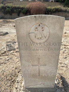 BAGHDAD (NORTH GATE) WAR CEMETERY - WELLER, ANTHONY MARTIN